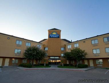 Days Inn & Suites By Wyndham Desoto Dış mekan fotoğraf