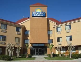 Days Inn & Suites By Wyndham Desoto Dış mekan fotoğraf